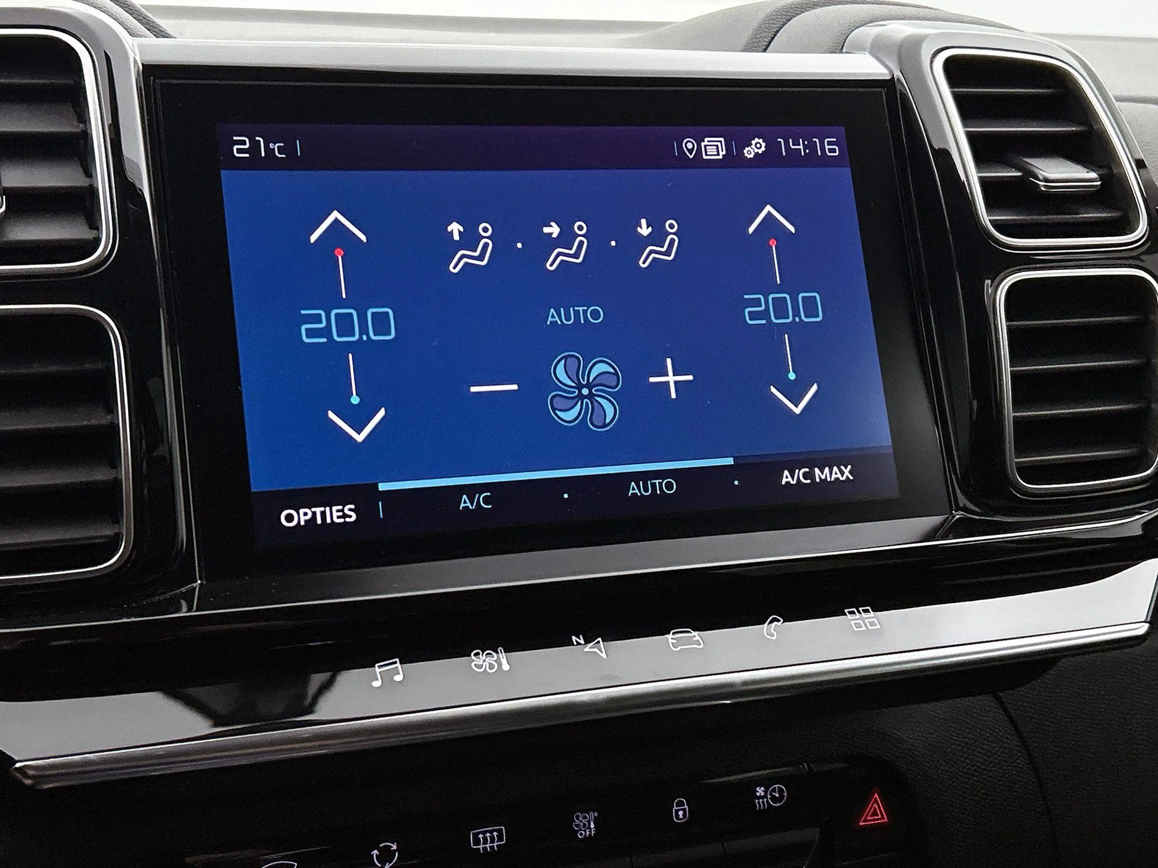 Citroen C5 Aircross 1.6 Plug-in Hybrid 225 Business Plus CAMERA | NAVI — photo 20