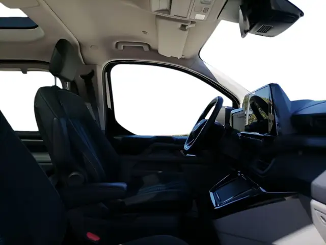 Ford Tourneo Custom view 6