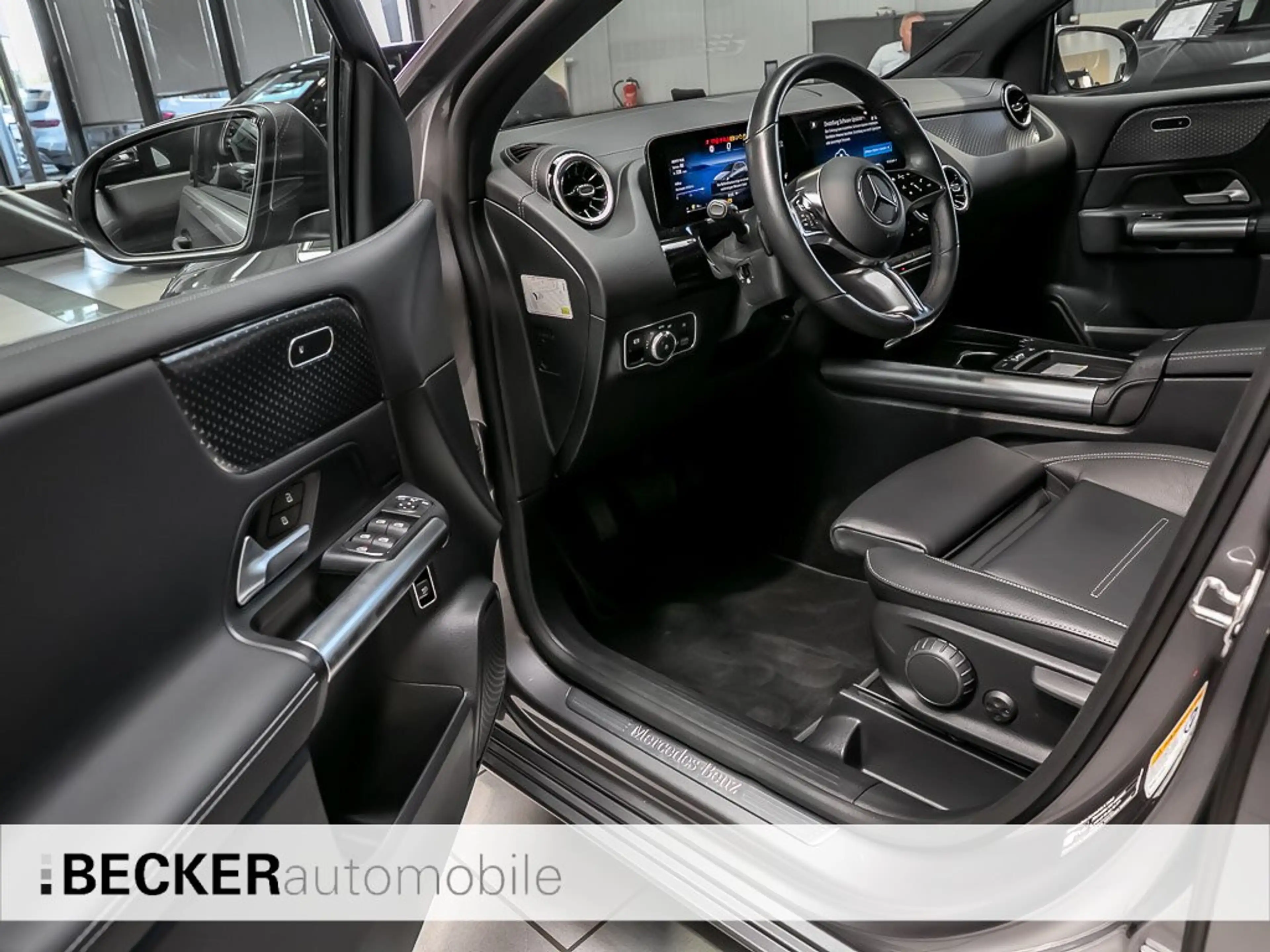 Mercedes-Benz B 220 B 220 d PROGRESSIVE PANORAMA AHK KAMERA LEDER Navi — photo 10