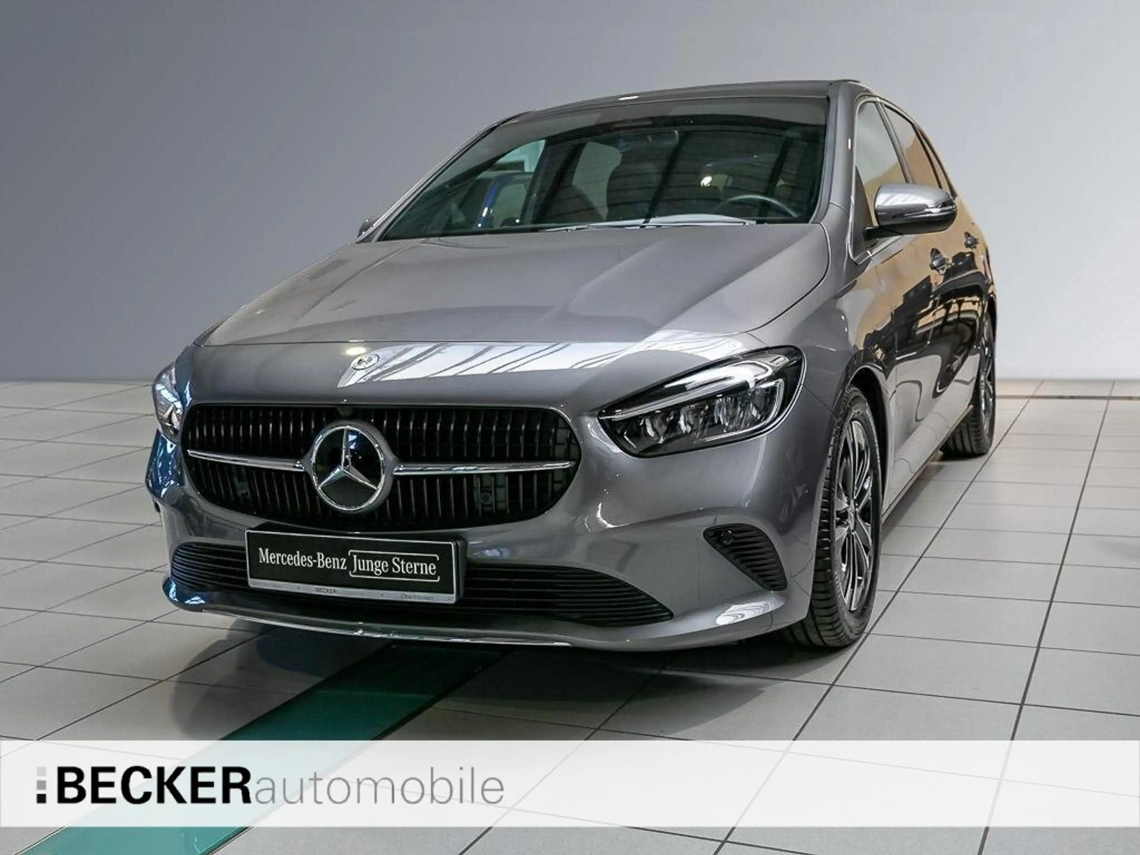 Mercedes-Benz B 220 B 220 d PROGRESSIVE PANORAMA AHK KAMERA LEDER Navi — photo 12