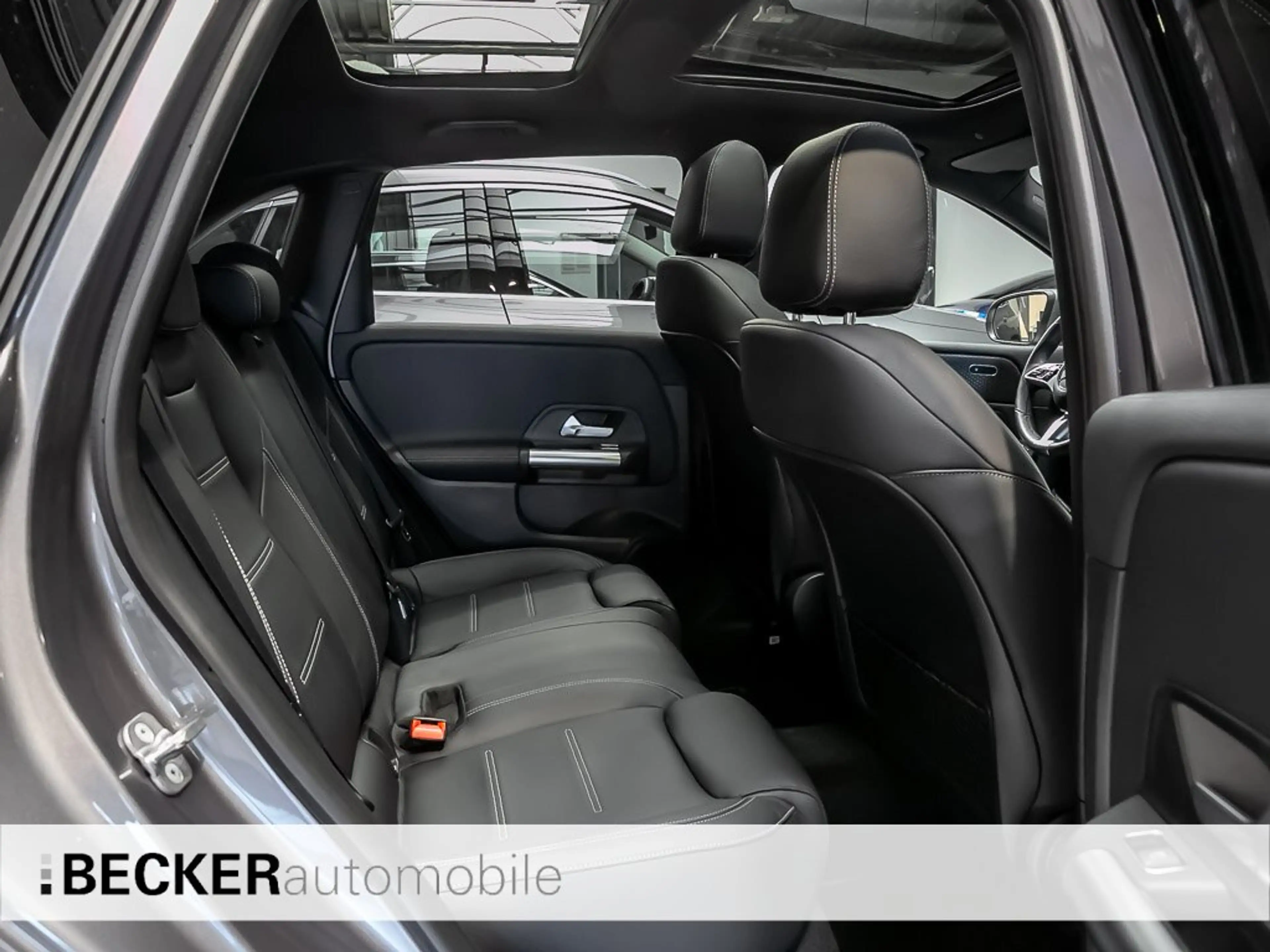 Mercedes-Benz B 220 B 220 d PROGRESSIVE PANORAMA AHK KAMERA LEDER Navi — photo 7