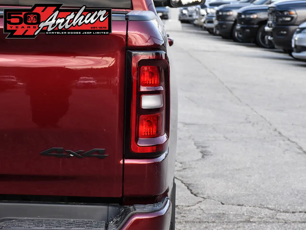 RAM 1500 снимка RAM 1500