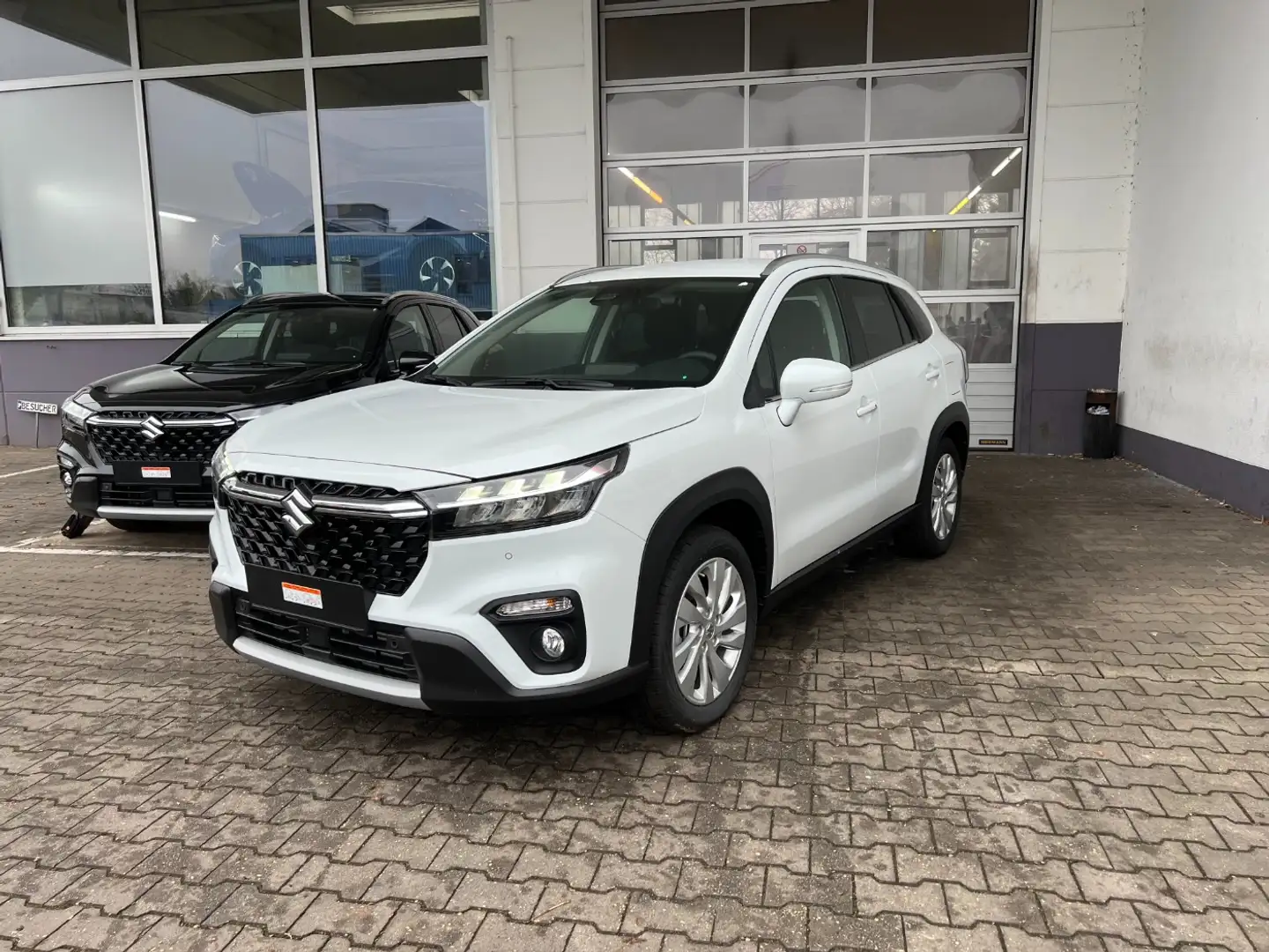 Suzuki S-Cross 1.4 Comfort Hybrid ALLGRIP Kamera, DAB Weiß - 1