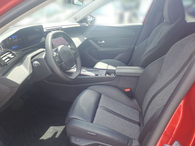 Peugeot 408 Allure Pack PureTech 130 EAT8 CAM*Navi*Totw. — photo 7