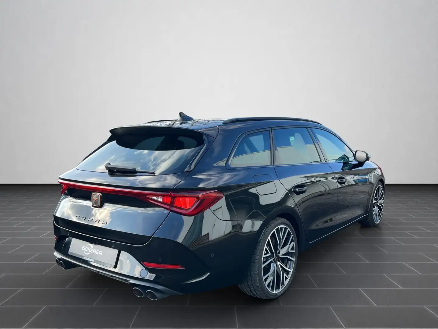 CUPRA Leon Sportstourer VZ 2.0 TSI DSG, Pano, Matrix, Noir - 2