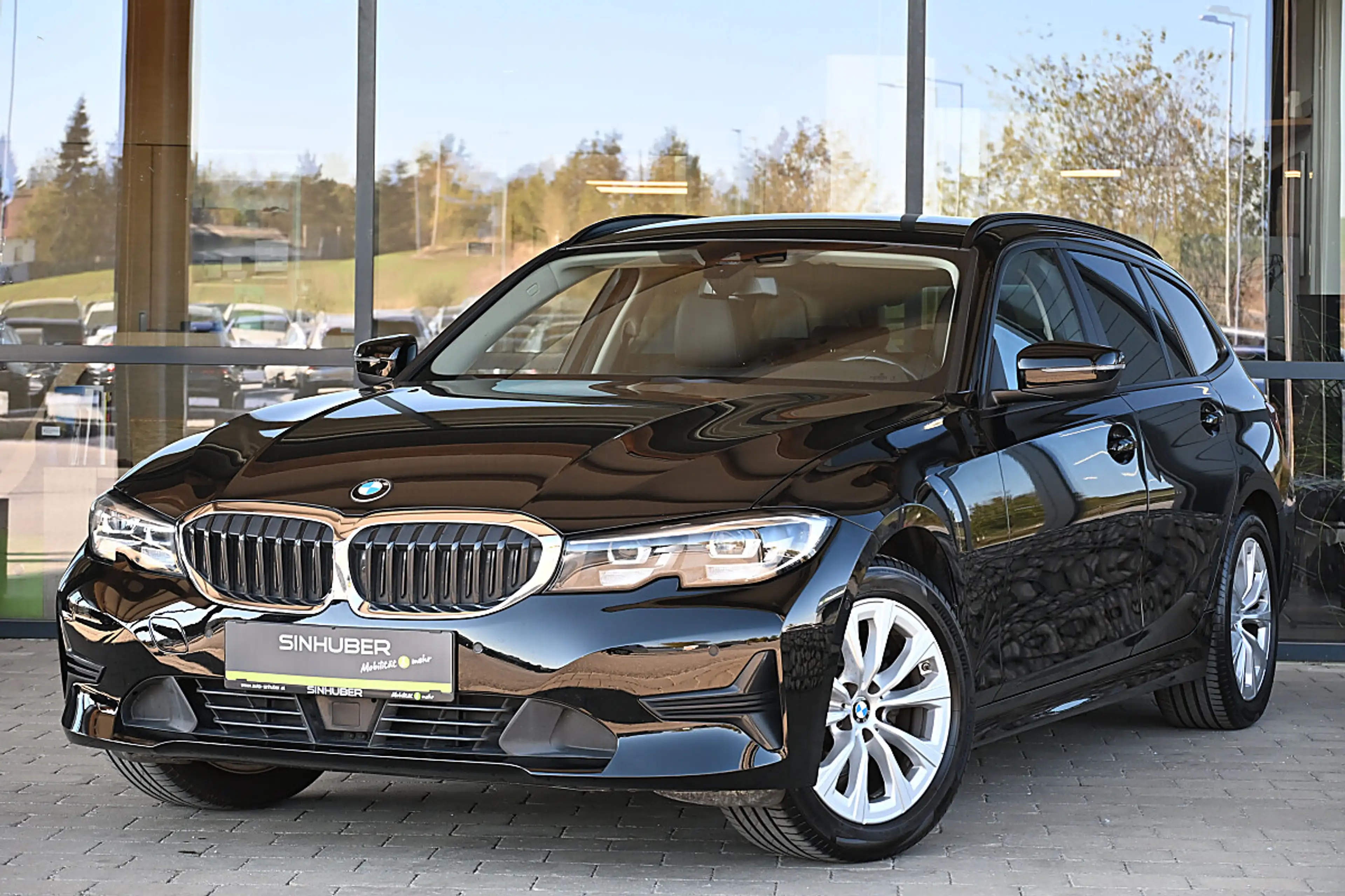 BMW 318 d 48 V Touring Aut. ACC, Sportsitze, DrivingAss...