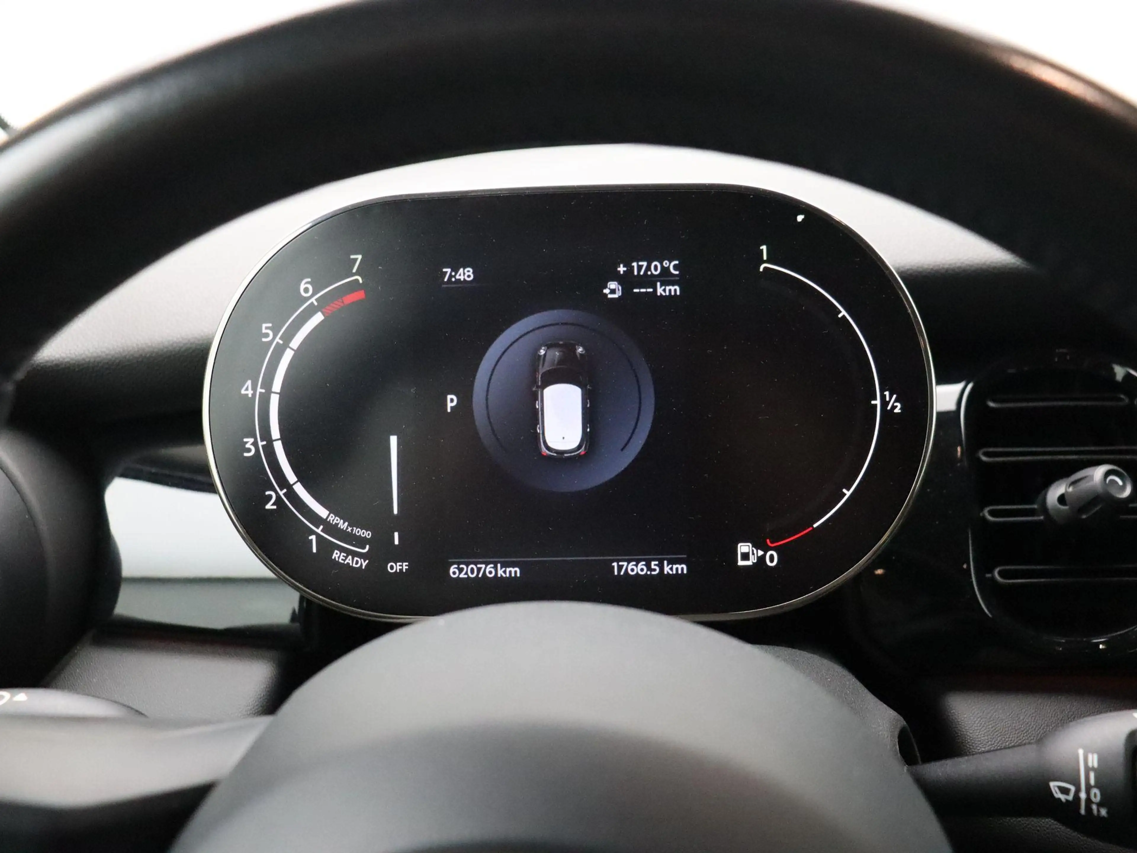 MINI Cooper D 5d Cooper | PDC A | Carplay | Cruise Control | Air — photo 11