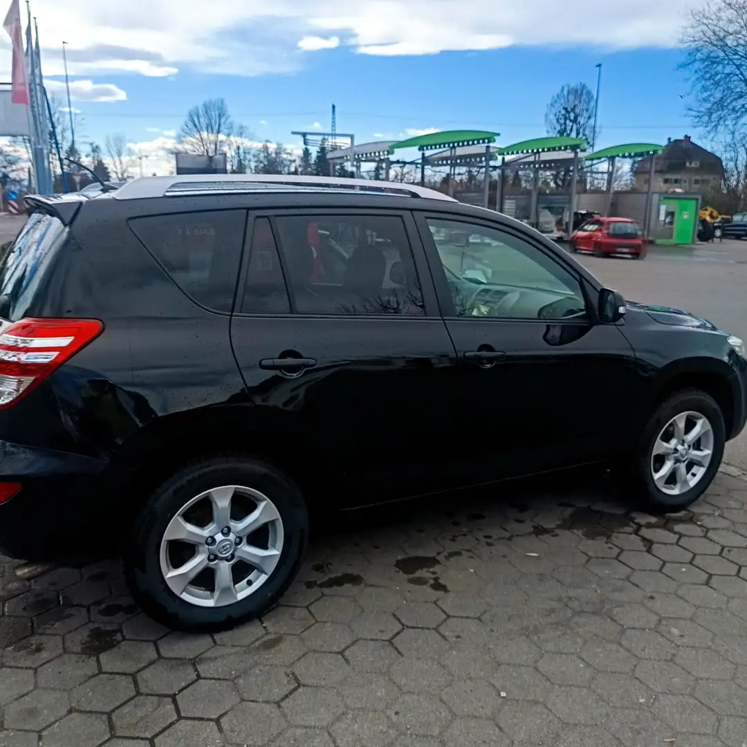 Toyota RAV 4 2.2 D-4D 4x4 Sol - 1