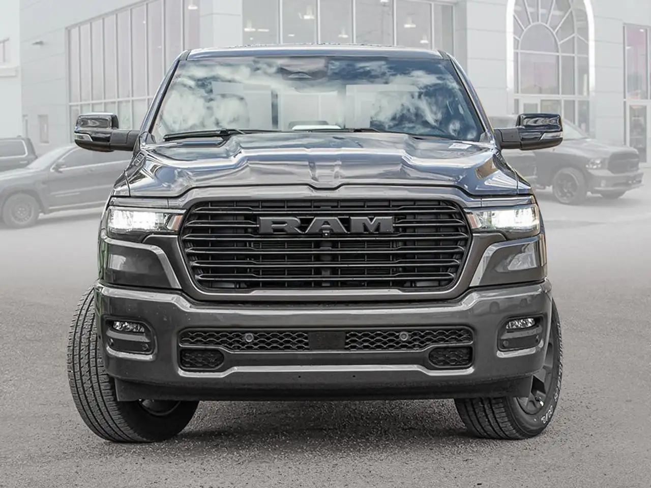 RAM 1500 снимка RAM 1500
