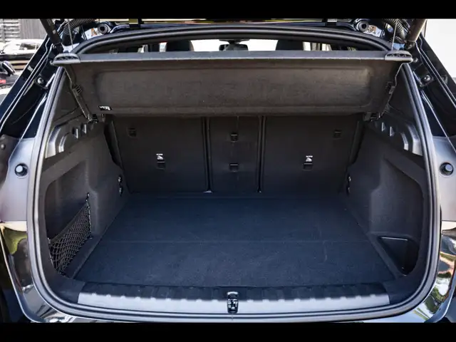BMW X1 view 13