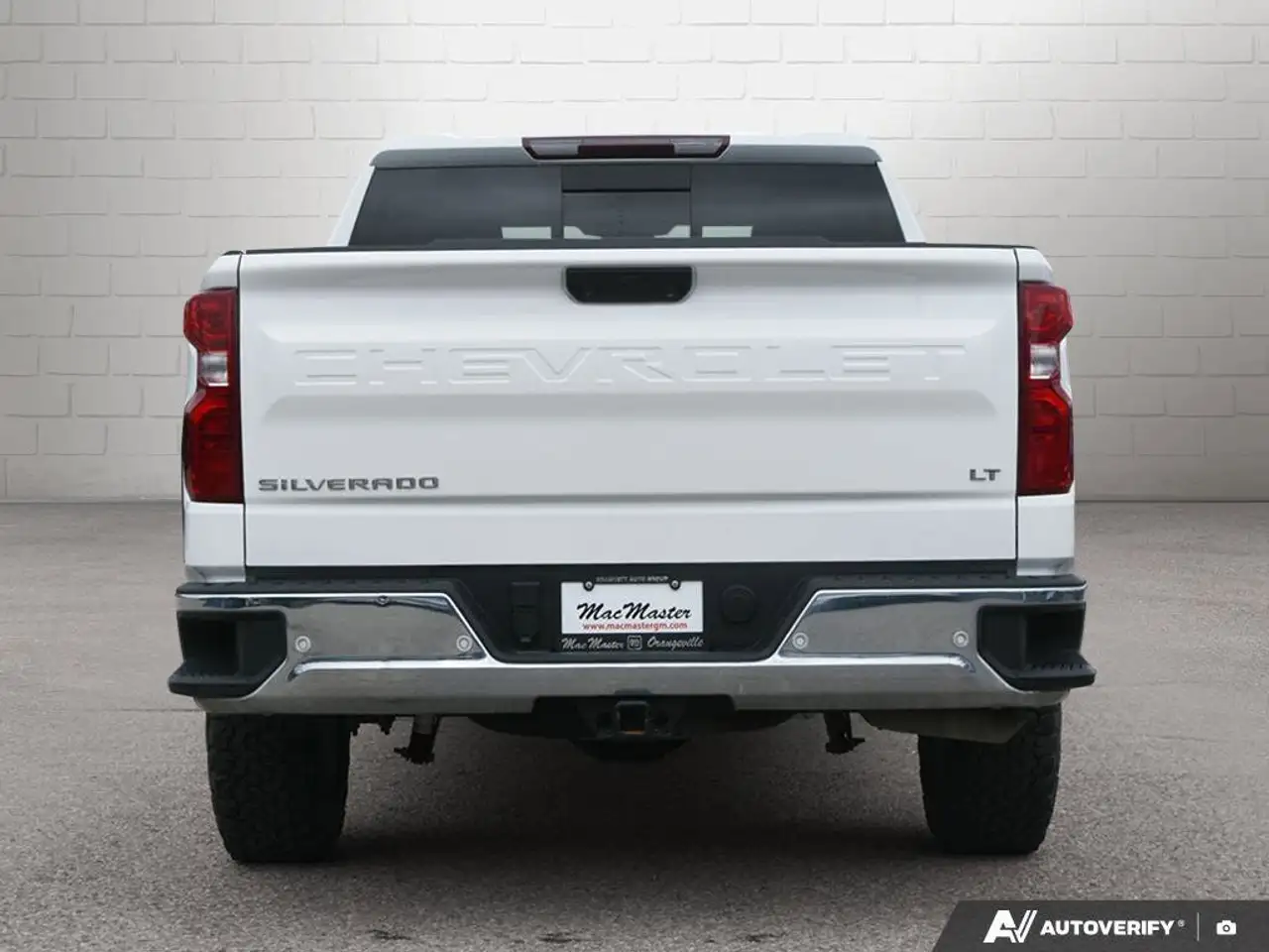 Chevrolet Silverado 1500 снимка Chevrolet Silverado 1500