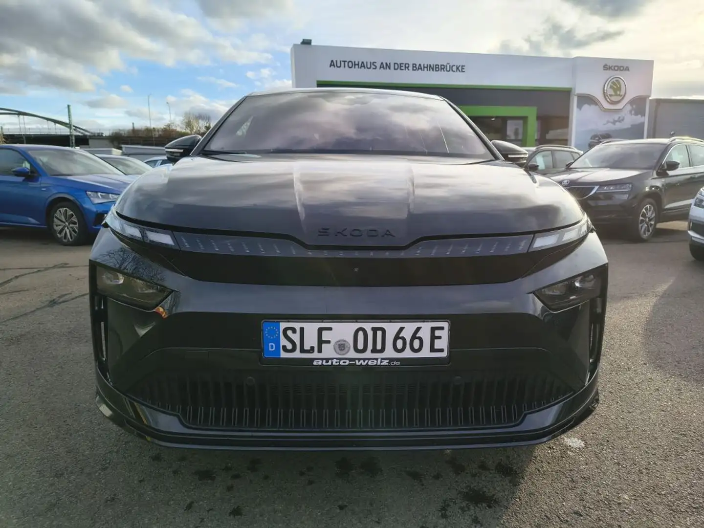 Skoda Enyaq Coupe 85 Sportline Facelift Noir - 1