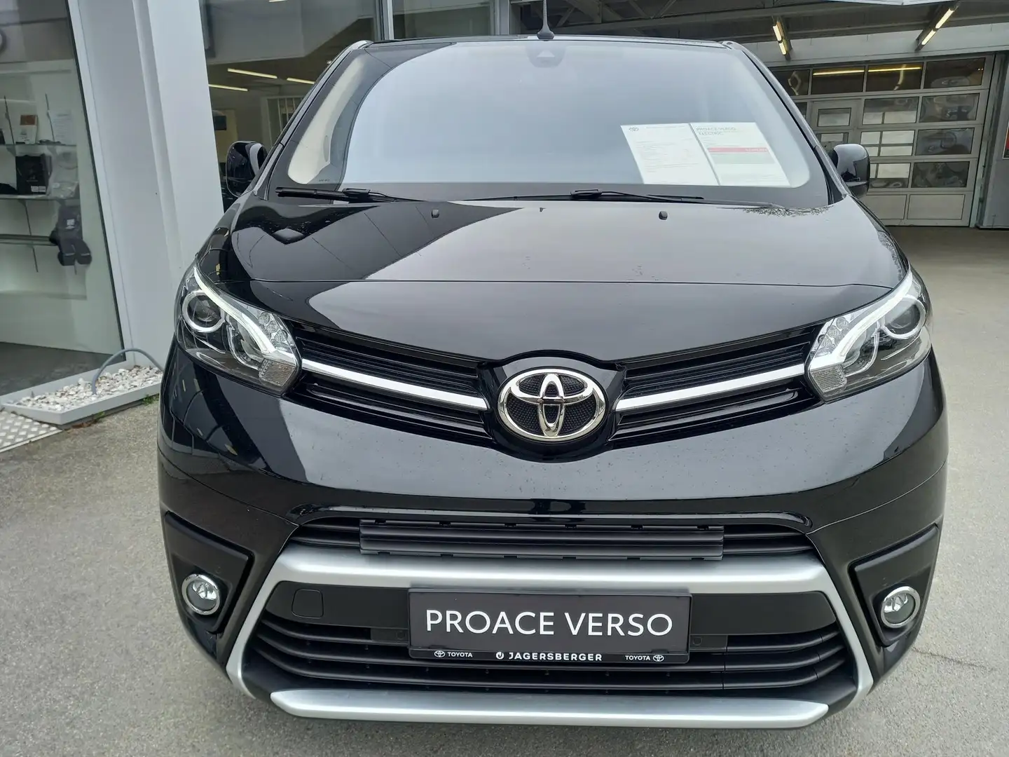Toyota Proace Verso 75 kWh Medium Family ++Gewerbe++ Noir - 2