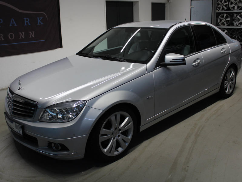 Mercedes-Benz C 250 C 250 CGI Elegance*Automatik*PDC*Tempomat*Klima
