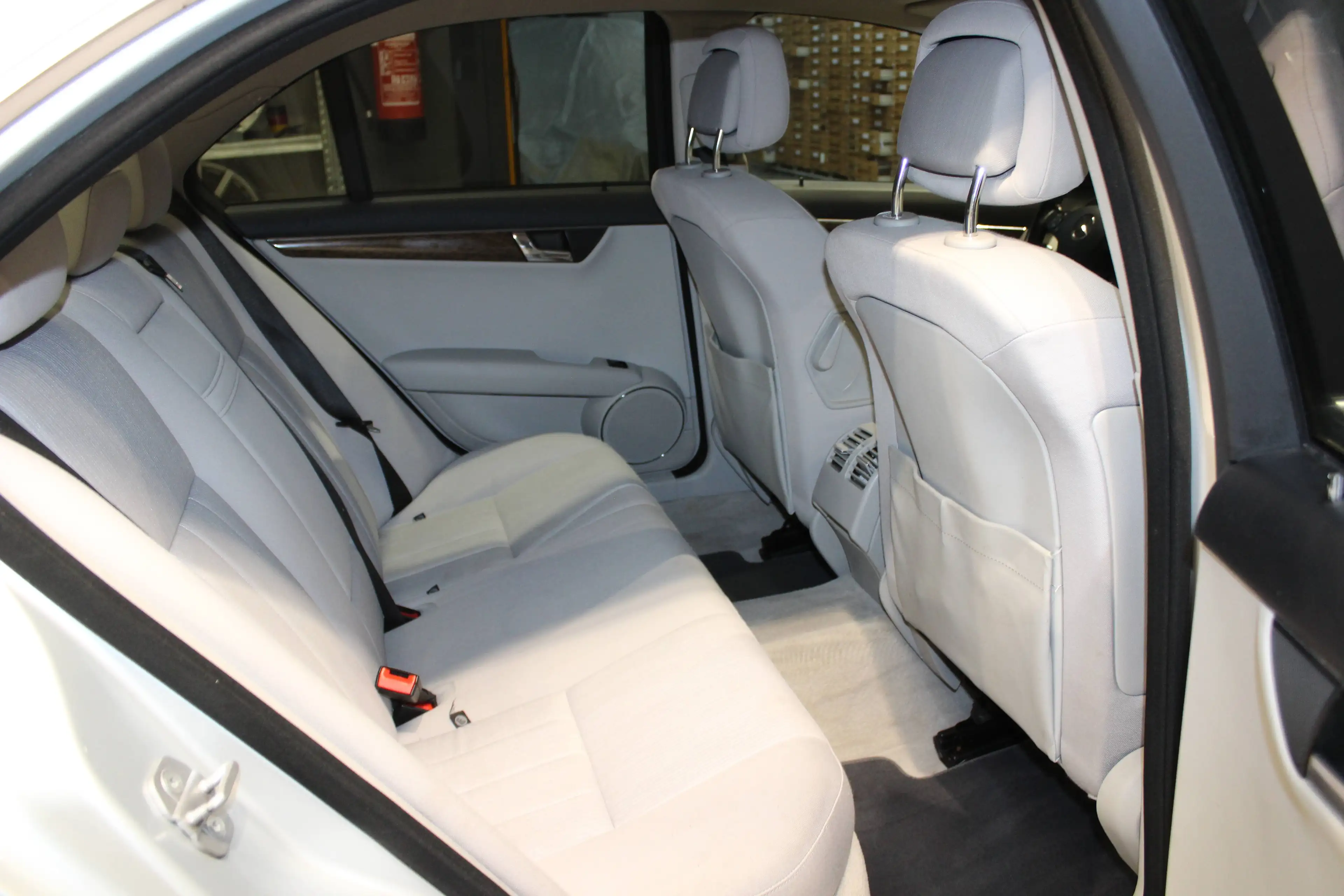 Mercedes-Benz C 250 C 250 CGI Elegance*Automatik*PDC*Tempomat*Klima — photo 15