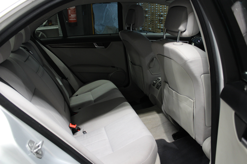 Mercedes-Benz C 250 C 250 CGI Elegance*Automatik*PDC*Tempomat*Klima — photo 12