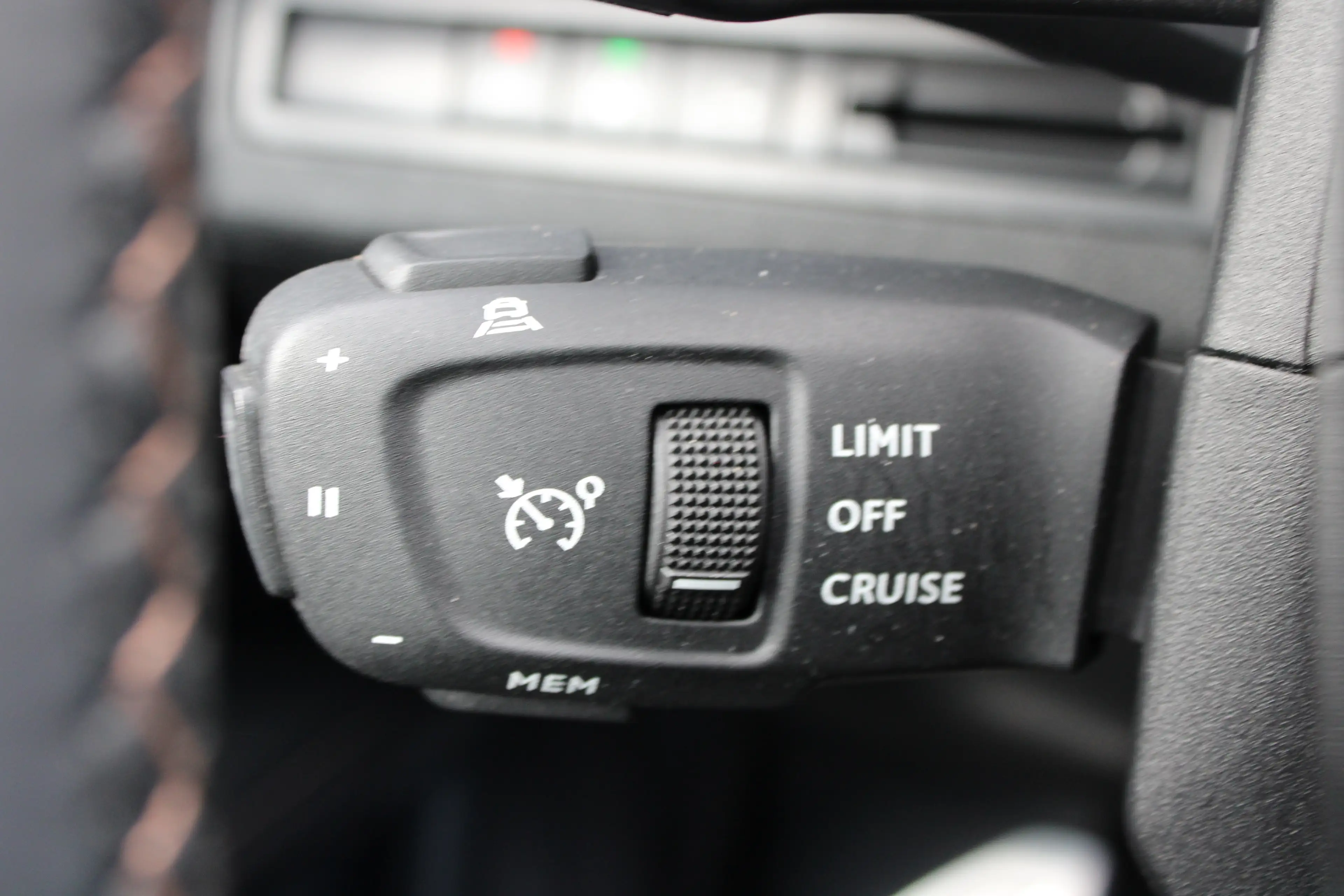 Peugeot 5008 1.2 PureTech EAT8 GT | Automaat | Navigatie | Came — photo 25