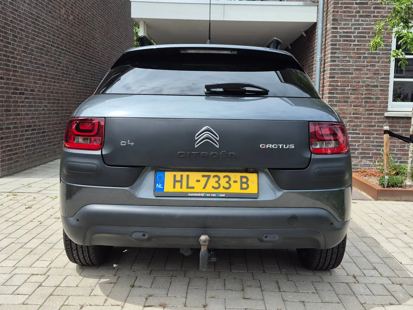 Citroen C4 Cactus C4 Cactus 1.2 PureTech Shine Grijs - 2