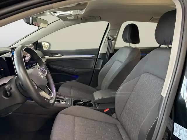 Volkswagen Golf view 10