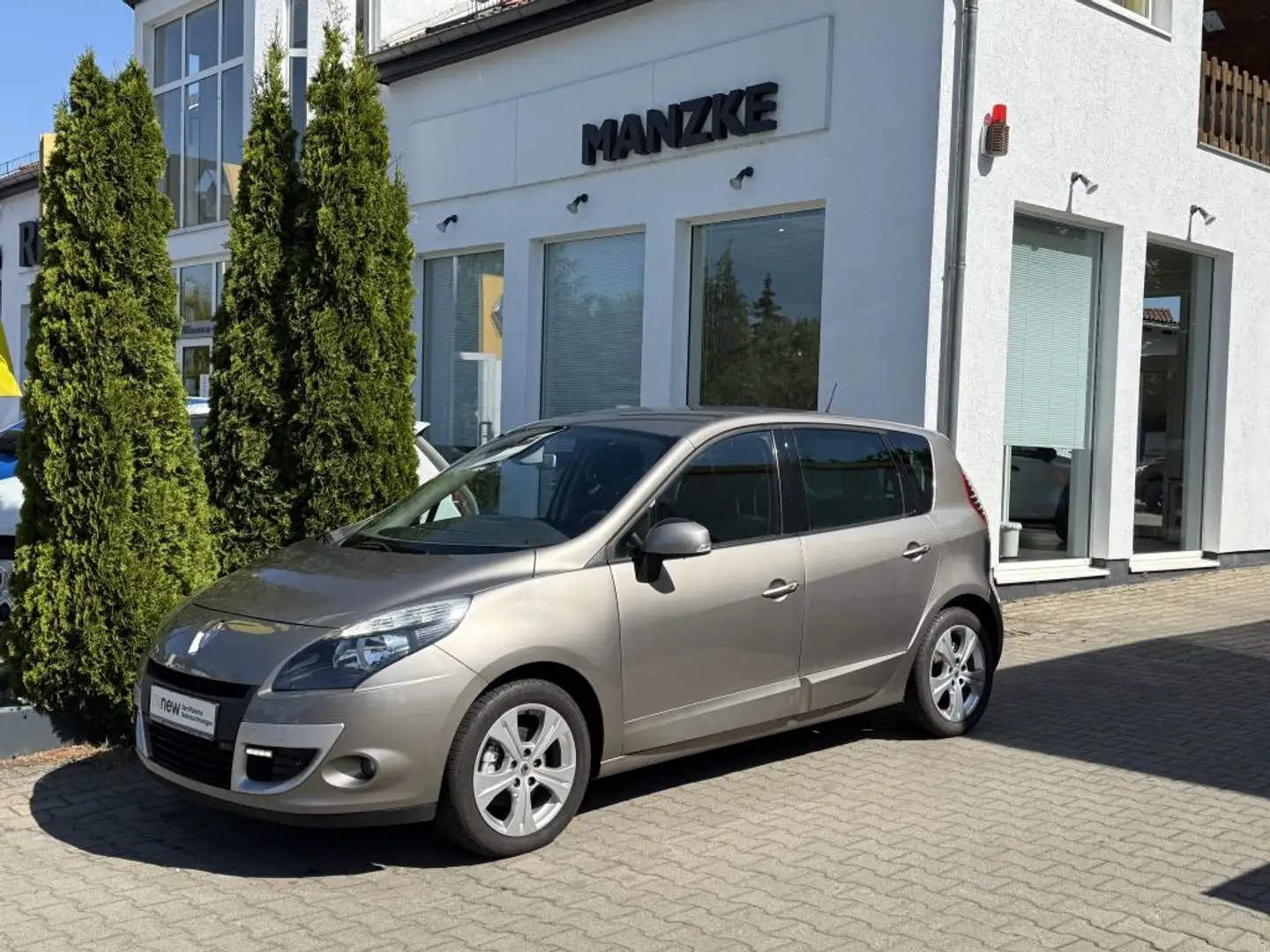 Renault Scenic dCi 110 FAP Dynamique Beige - 1