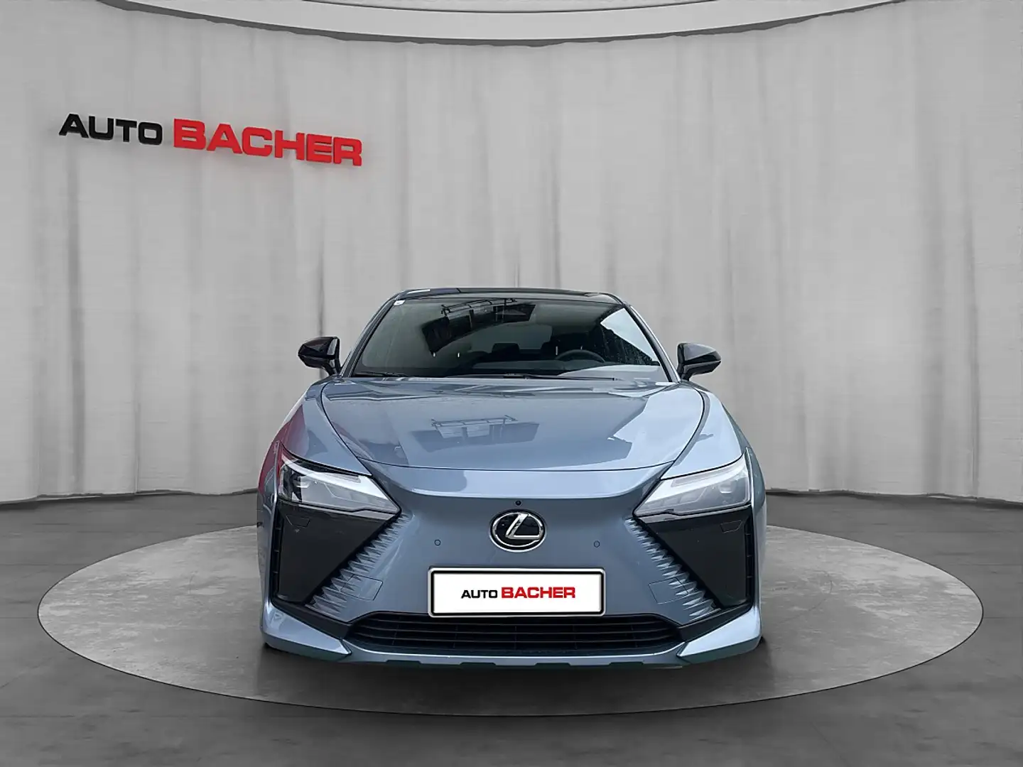 Lexus RZ 300e Executive + Panoramadach 204 PS 2WD Blau - 2