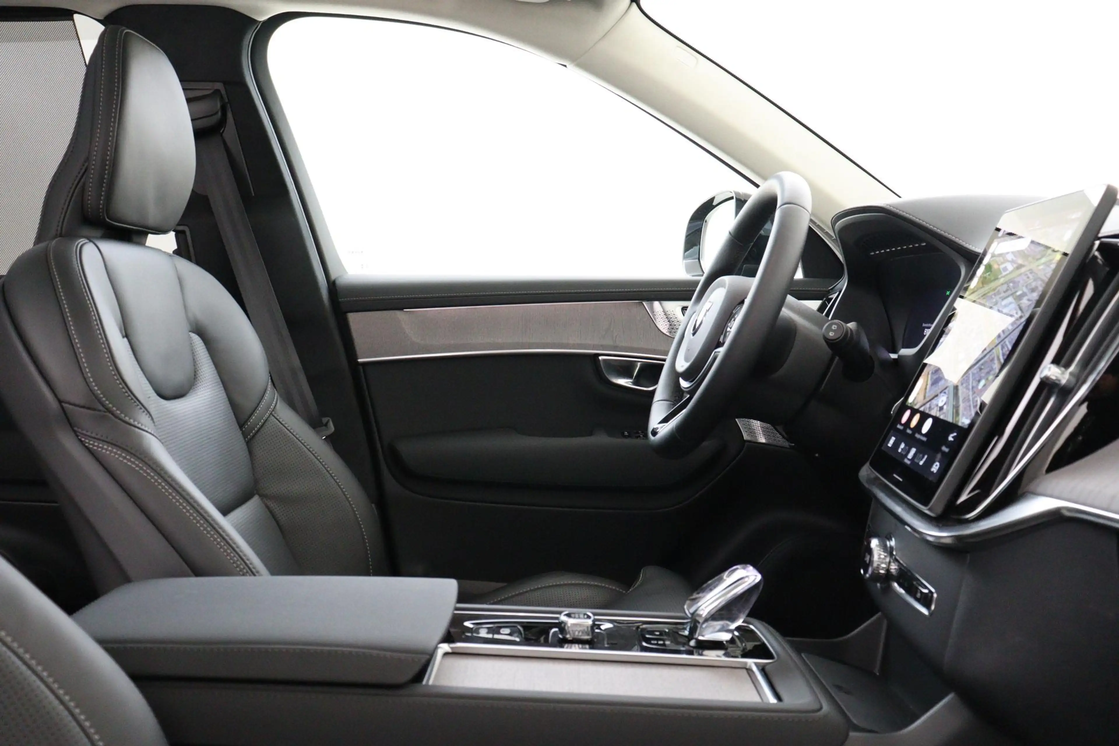 Volvo XC90 II T8 PLUG-IN HYBRID AWD ULTRA DARK *FULL OPTIONS! — photo 10