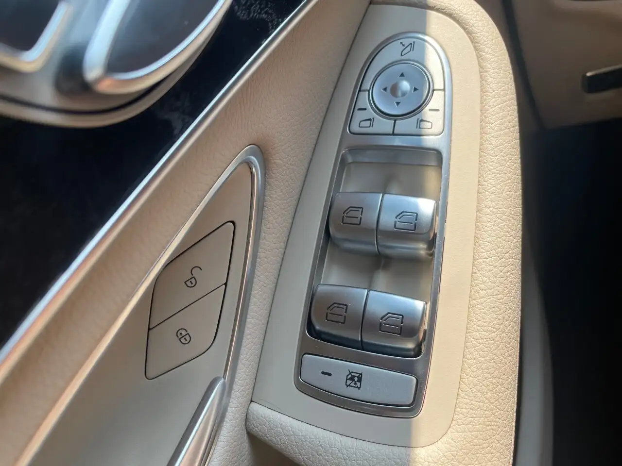 Mercedes-Benz GLC fotografie Mercedes-Benz GLC