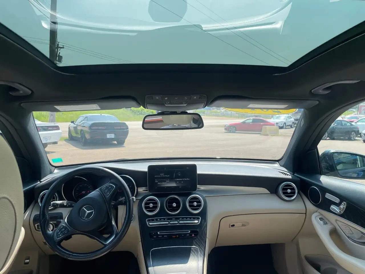 Mercedes-Benz GLC fotografie Mercedes-Benz GLC