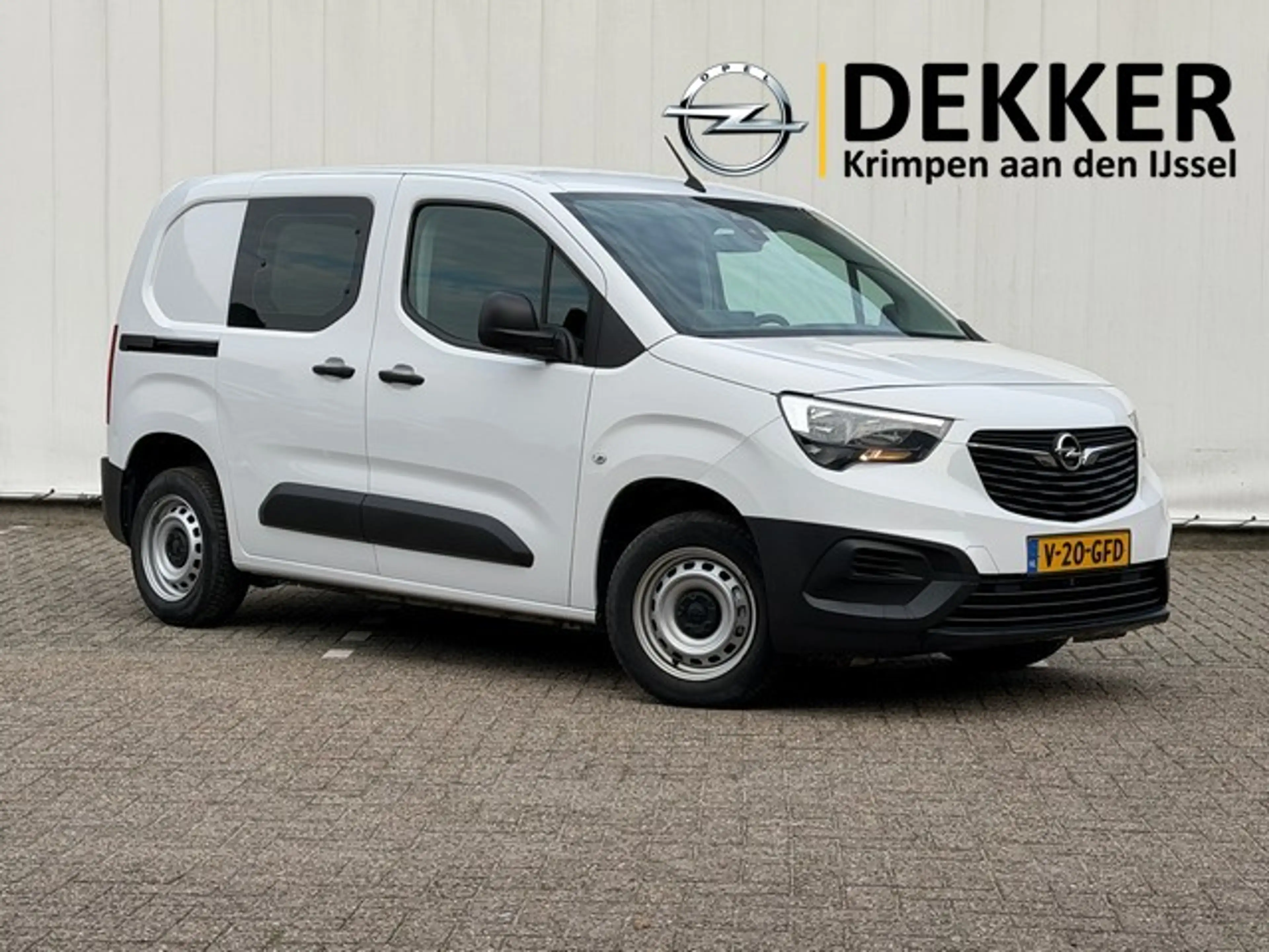 Opel Combo 1.5 BlueHDi met Leer, 2 Voorstoelen, PDC, Trekhaak — photo 26