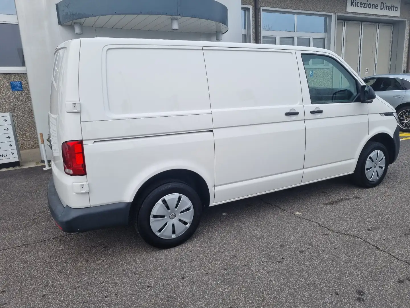 Volkswagen T6 Transporter Business IVA ESCLUSA Wit - 2