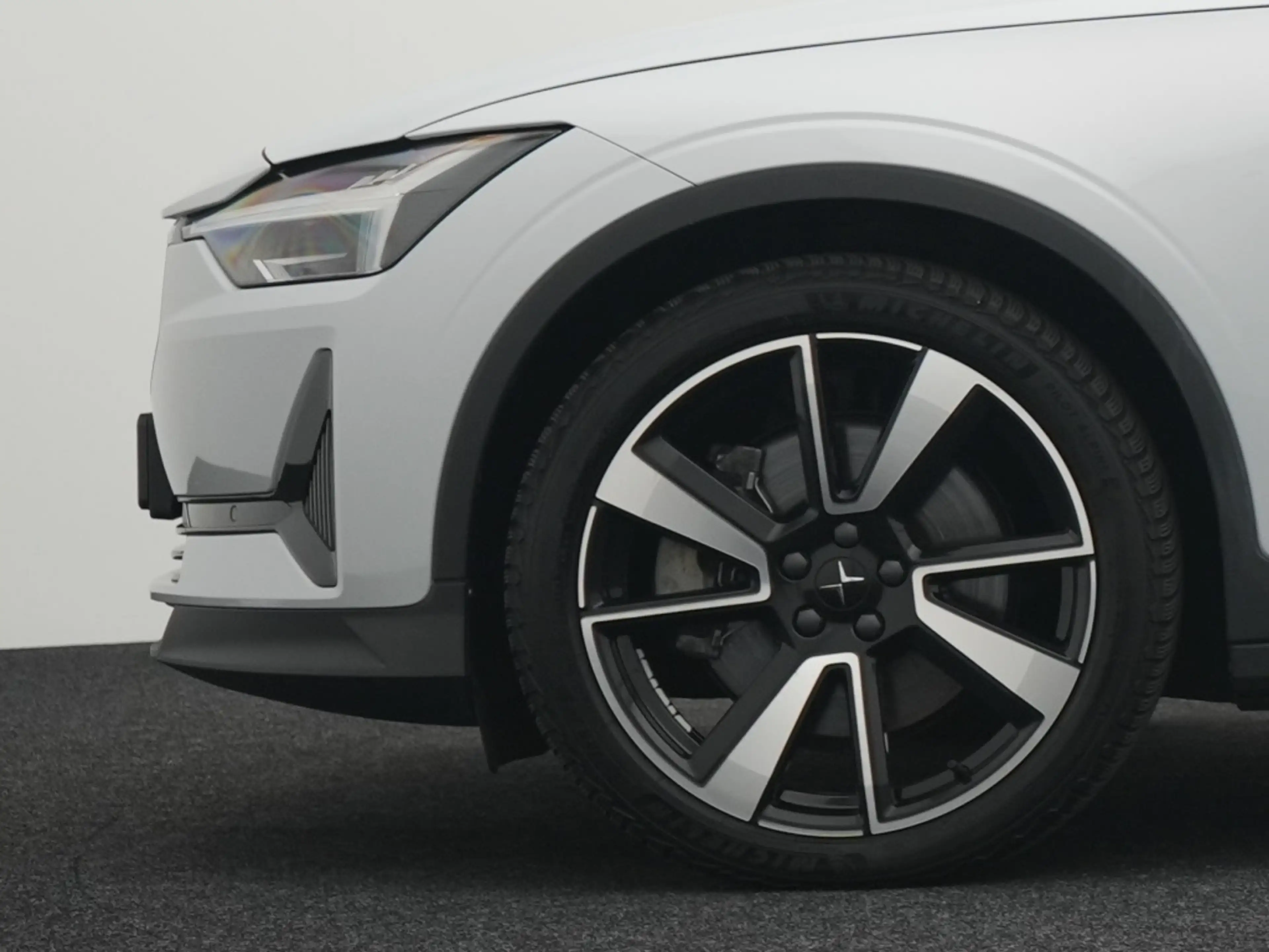 Polestar 2 Standard Range Single Motor 63kWh | Private lease — photo 8