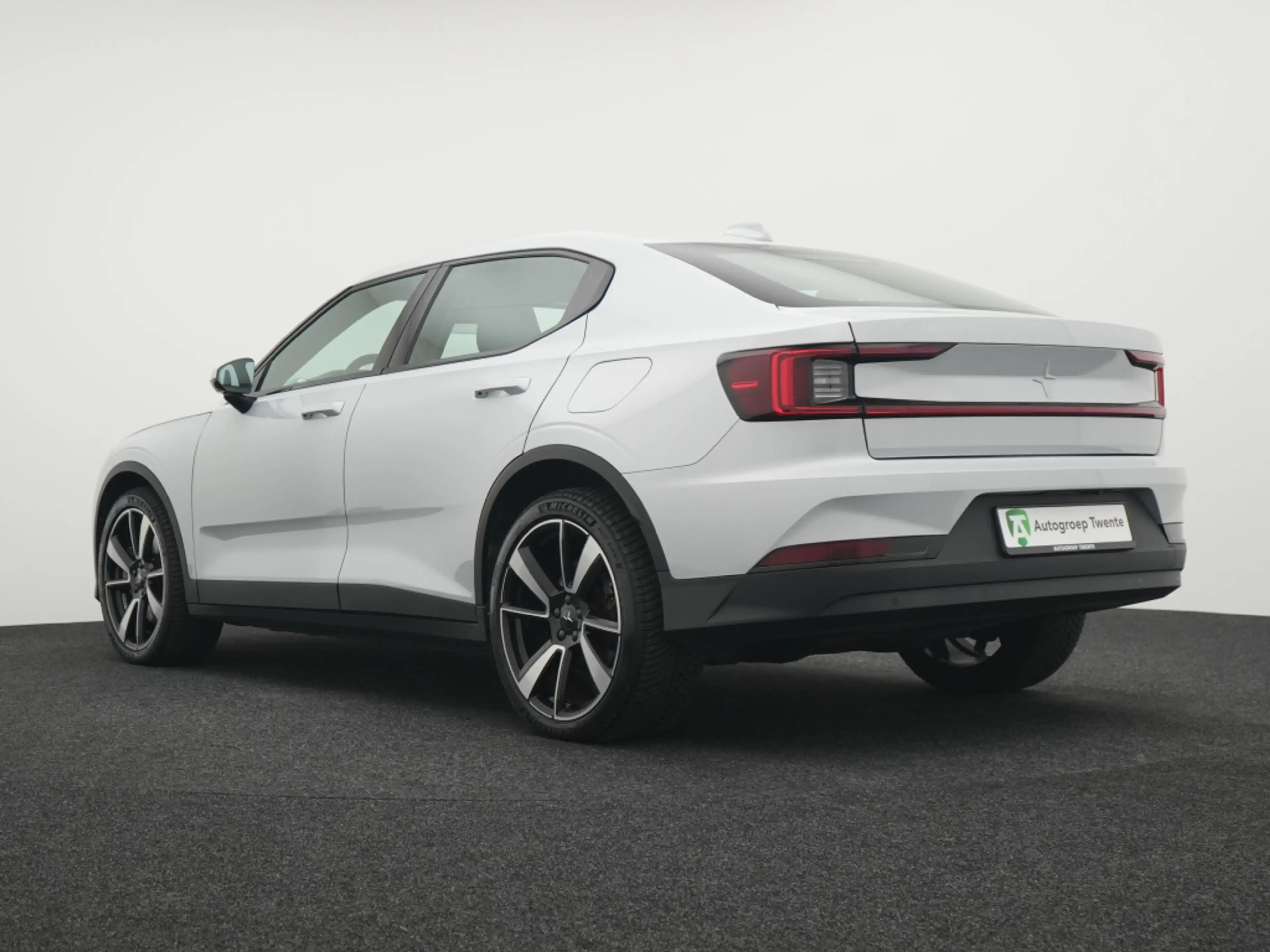 Polestar 2 Standard Range Single Motor 63kWh | Private lease — photo 9