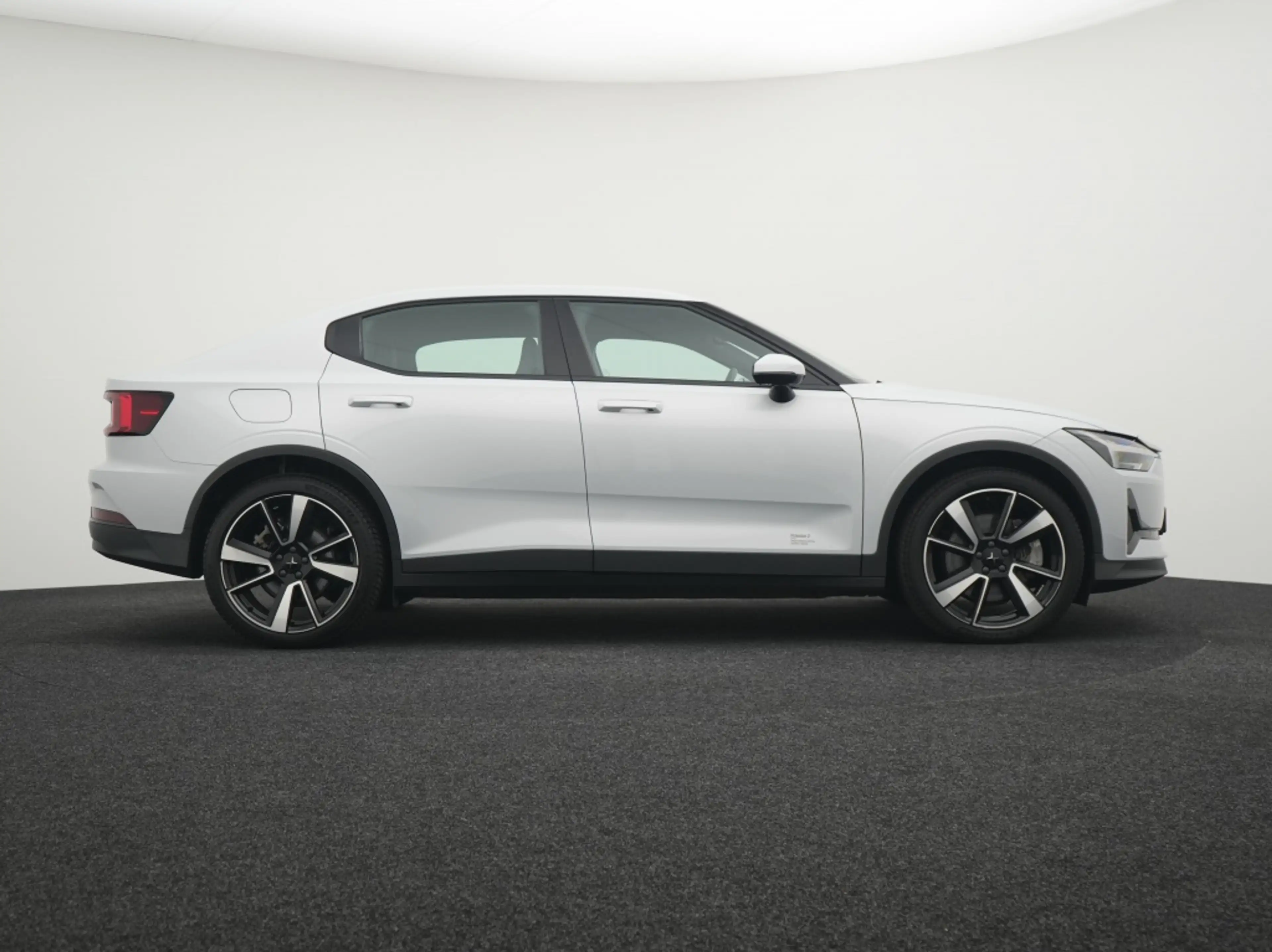 Polestar 2 Standard Range Single Motor 63kWh | Private lease — photo 13