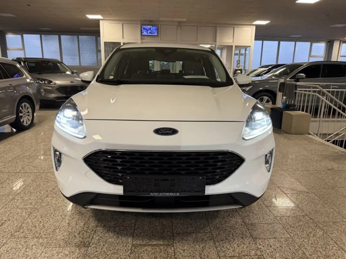 Ford Kuga 1.5 Ecoboost Cool & Connect Navi+Spurhalte Blanc - 2