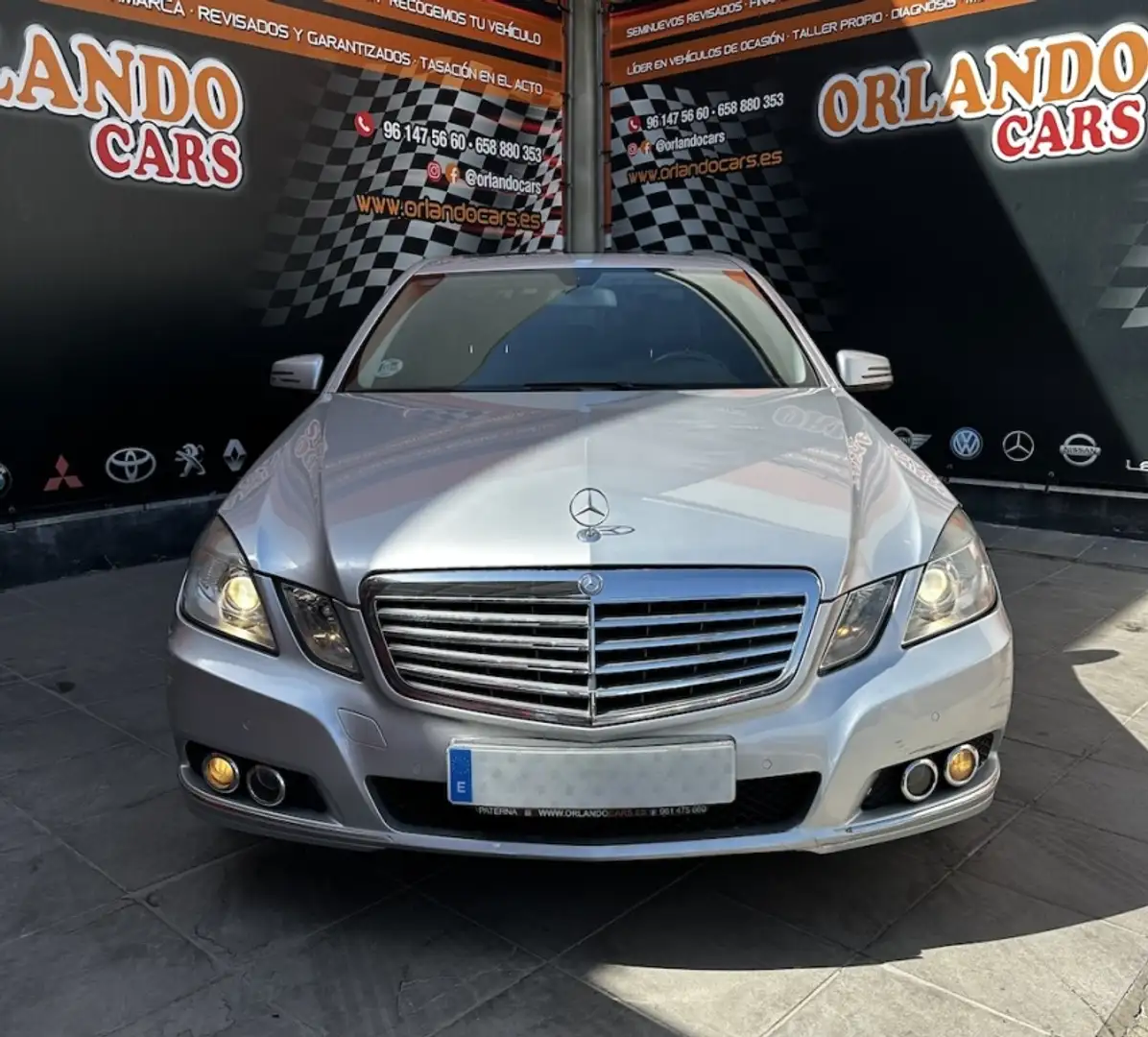 Mercedes-Benz E 250 Estate 250CDI BE Aut. Gris - 1