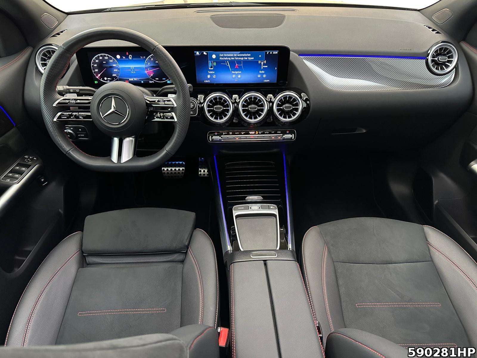 Mercedes-Benz GLA 180