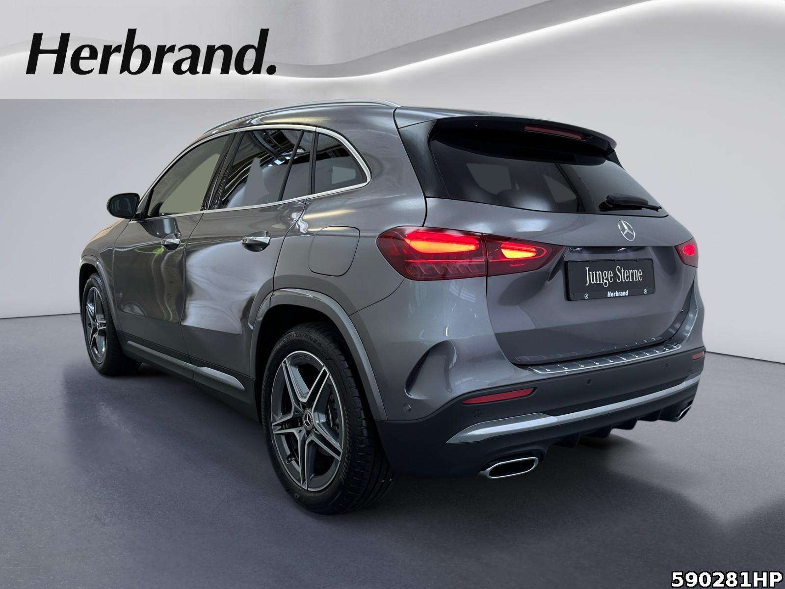 Mercedes-Benz GLA 180