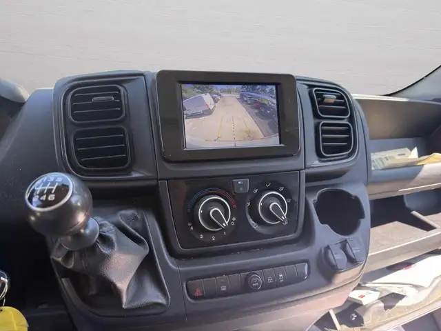 Fiat Ducato view 10