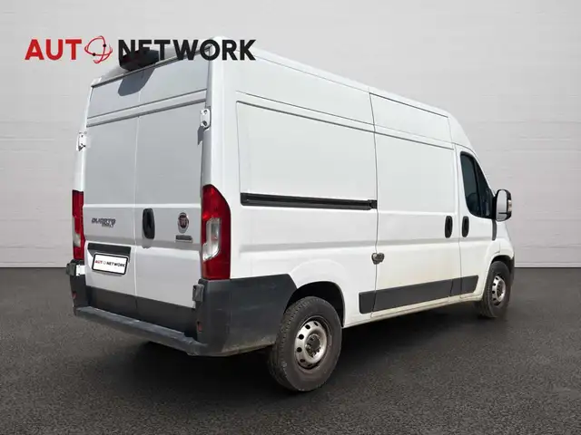 Fiat Ducato view 2