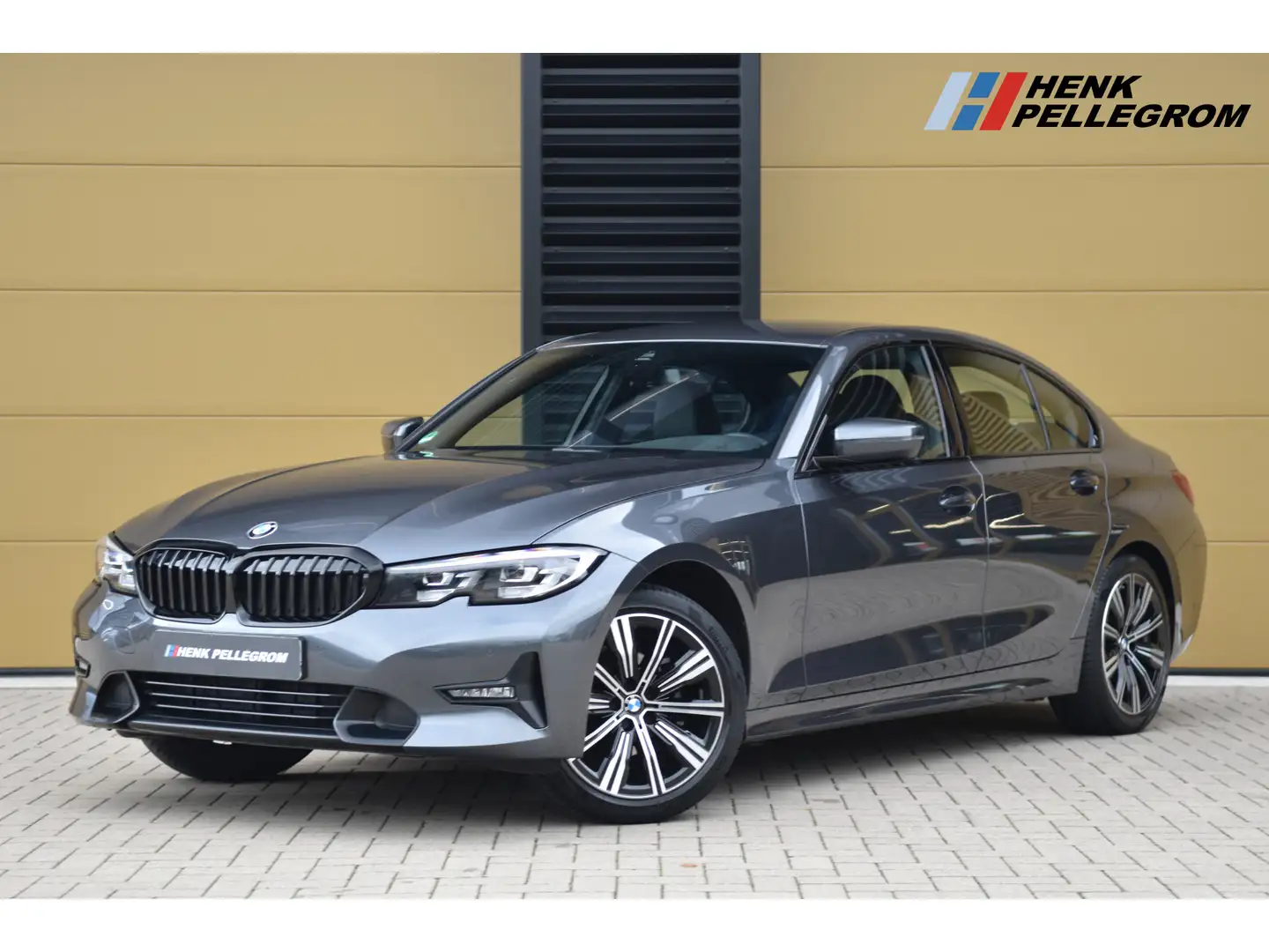 BMW 318 3-serie 318i Executive Edition * Sportstoelen * Hi Grijs - 1