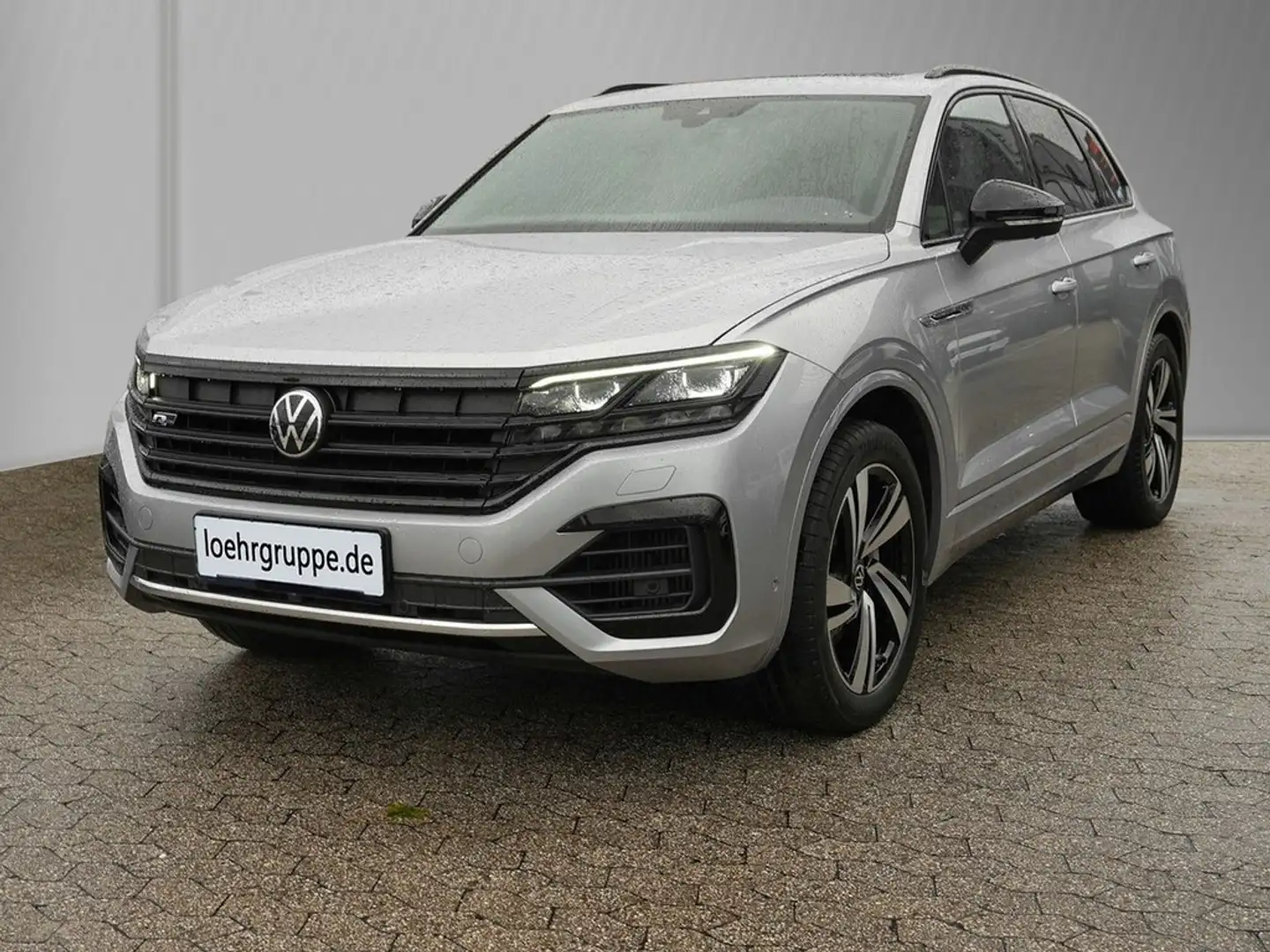Volkswagen Touareg 3.0 TSI Elegance 4Mo AHK/Standhz./Luft Silber - 2