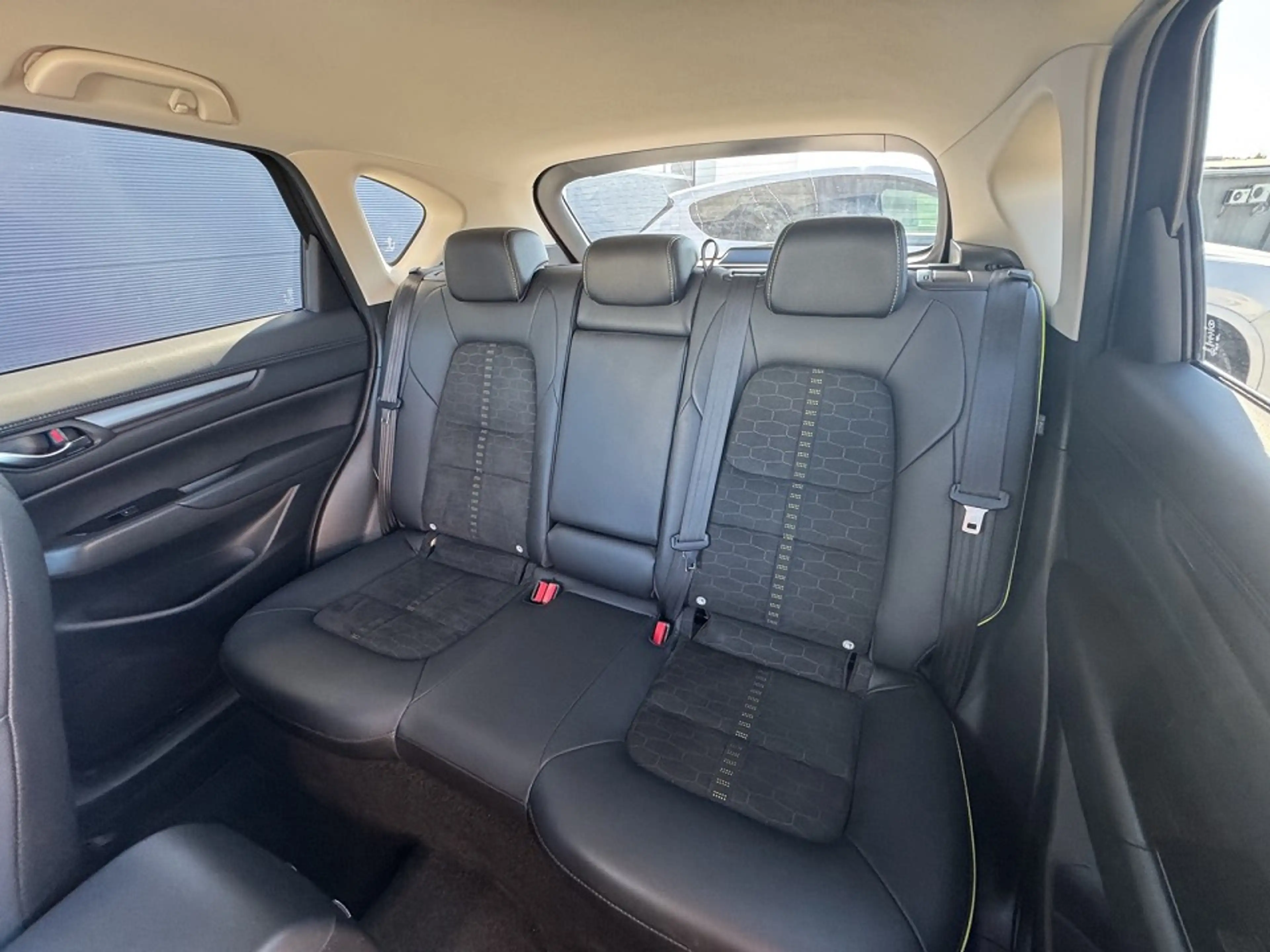 Mazda CX-5 2.0L e-SKYACTIV G 165ps 6MT FWD NEWGROUND — photo 9