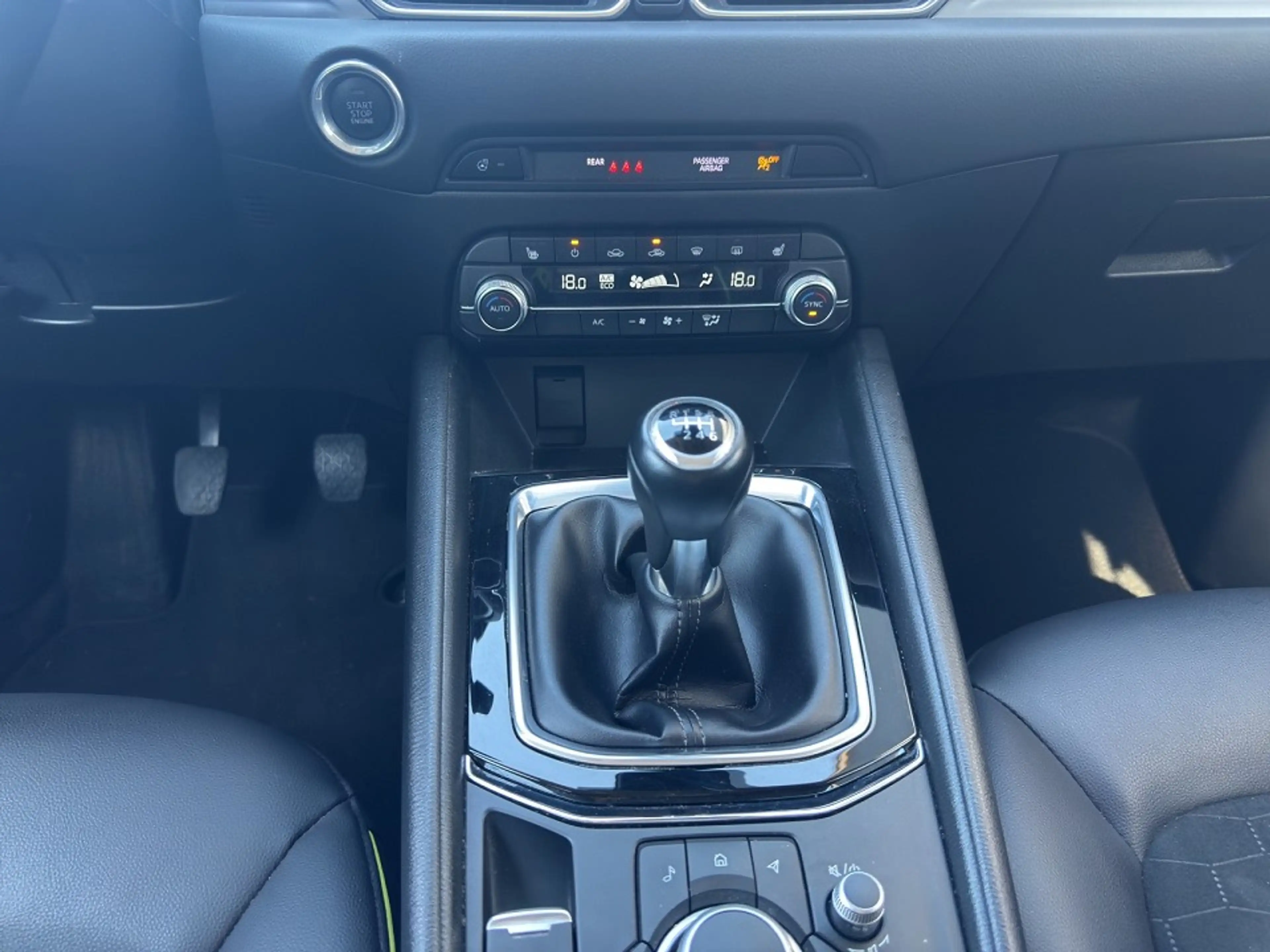 Mazda CX-5 2.0L e-SKYACTIV G 165ps 6MT FWD NEWGROUND — photo 11