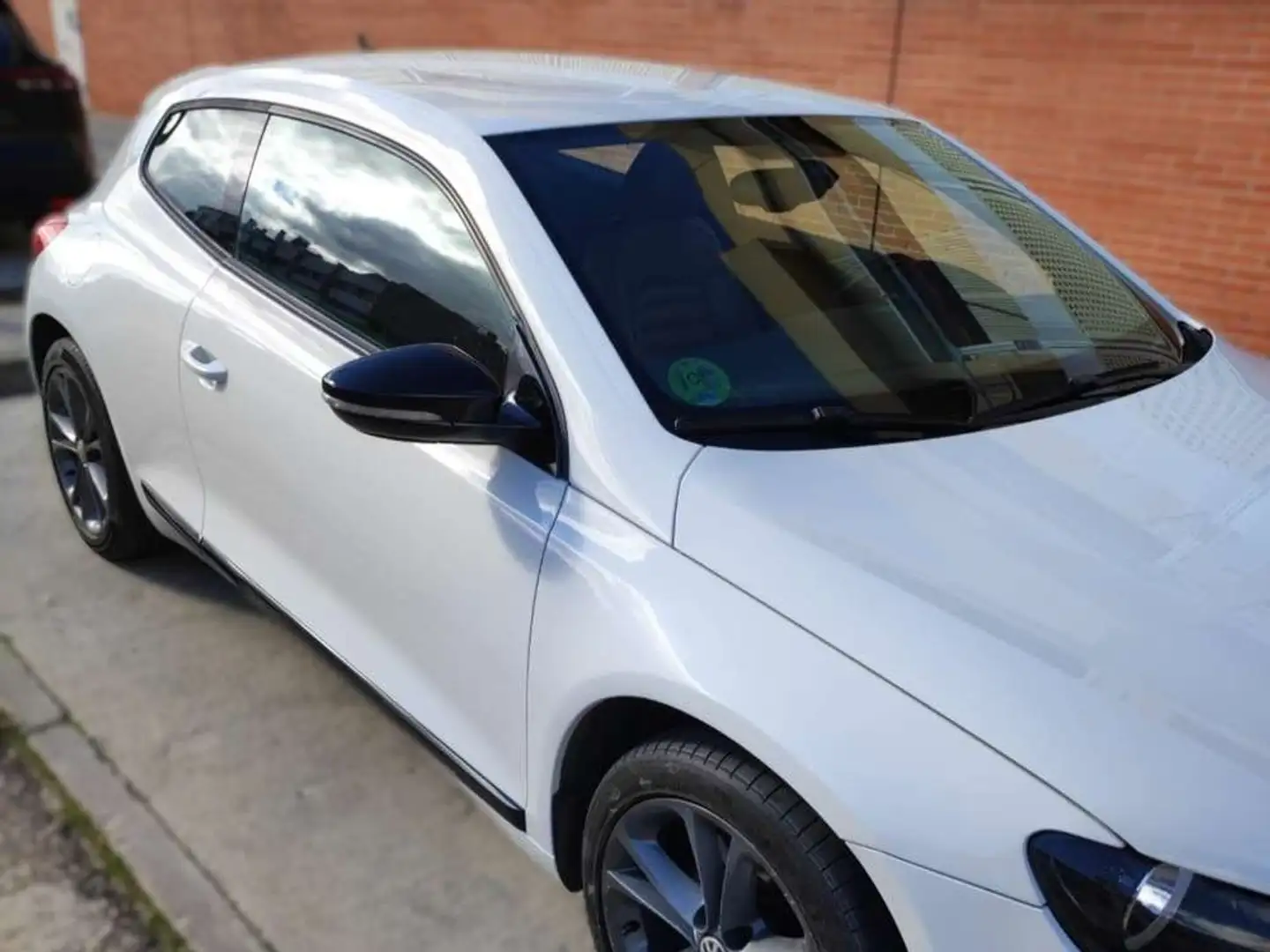 Volkswagen Scirocco 2.0 TSI DSG Blanco - 2