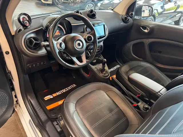 Smart Fortwo view 9