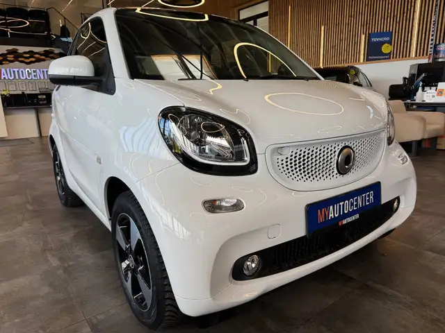 Smart Fortwo view 3