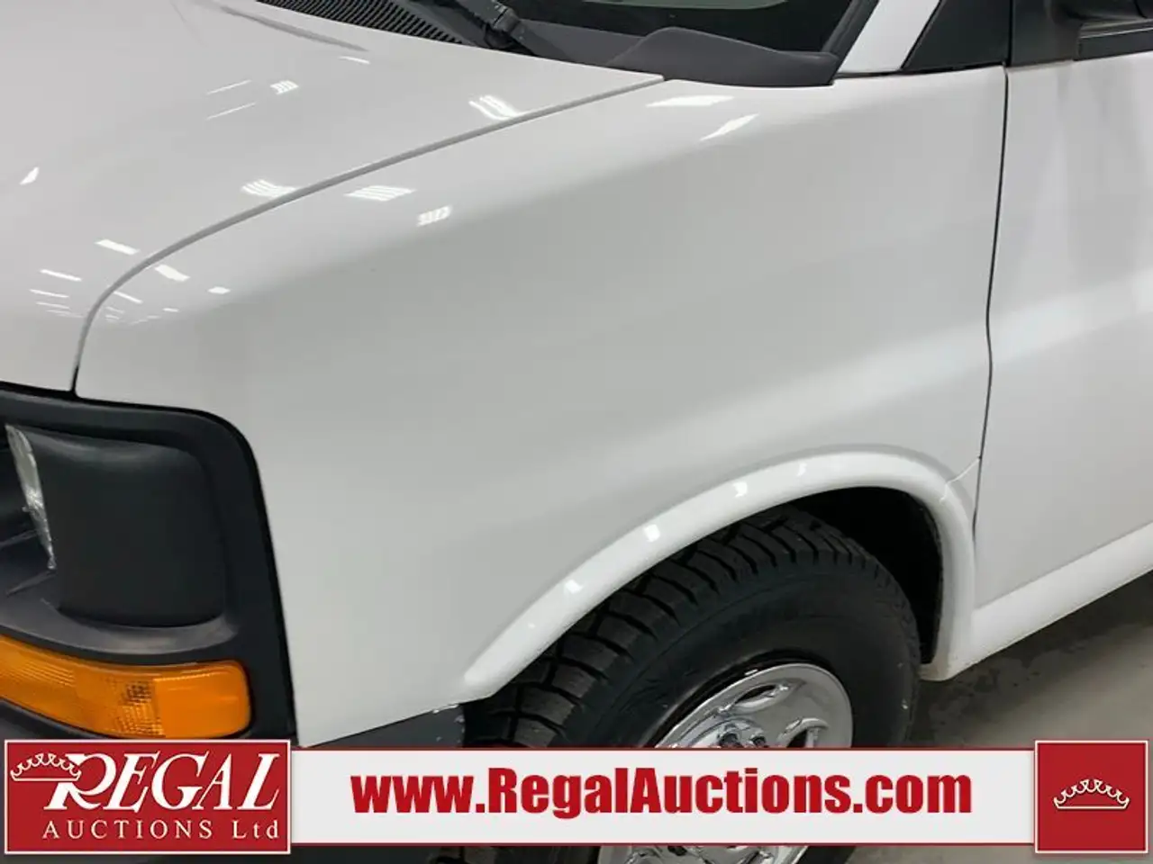 GMC Savana fotografie GMC Savana