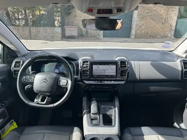 Citroen C5 Aircross view 11