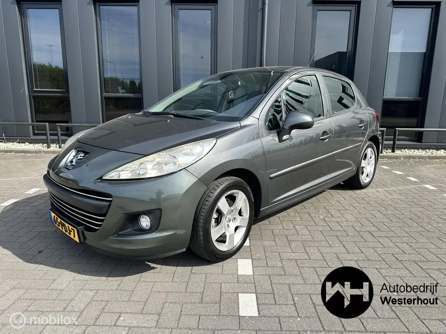 Peugeot 207 1.6 VTi XS Airco Parkeersensoren Nieuwe APK Grau - 2