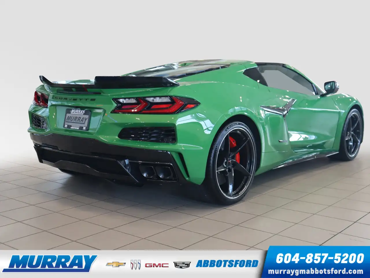 Chevrolet Corvette снимка Chevrolet Corvette